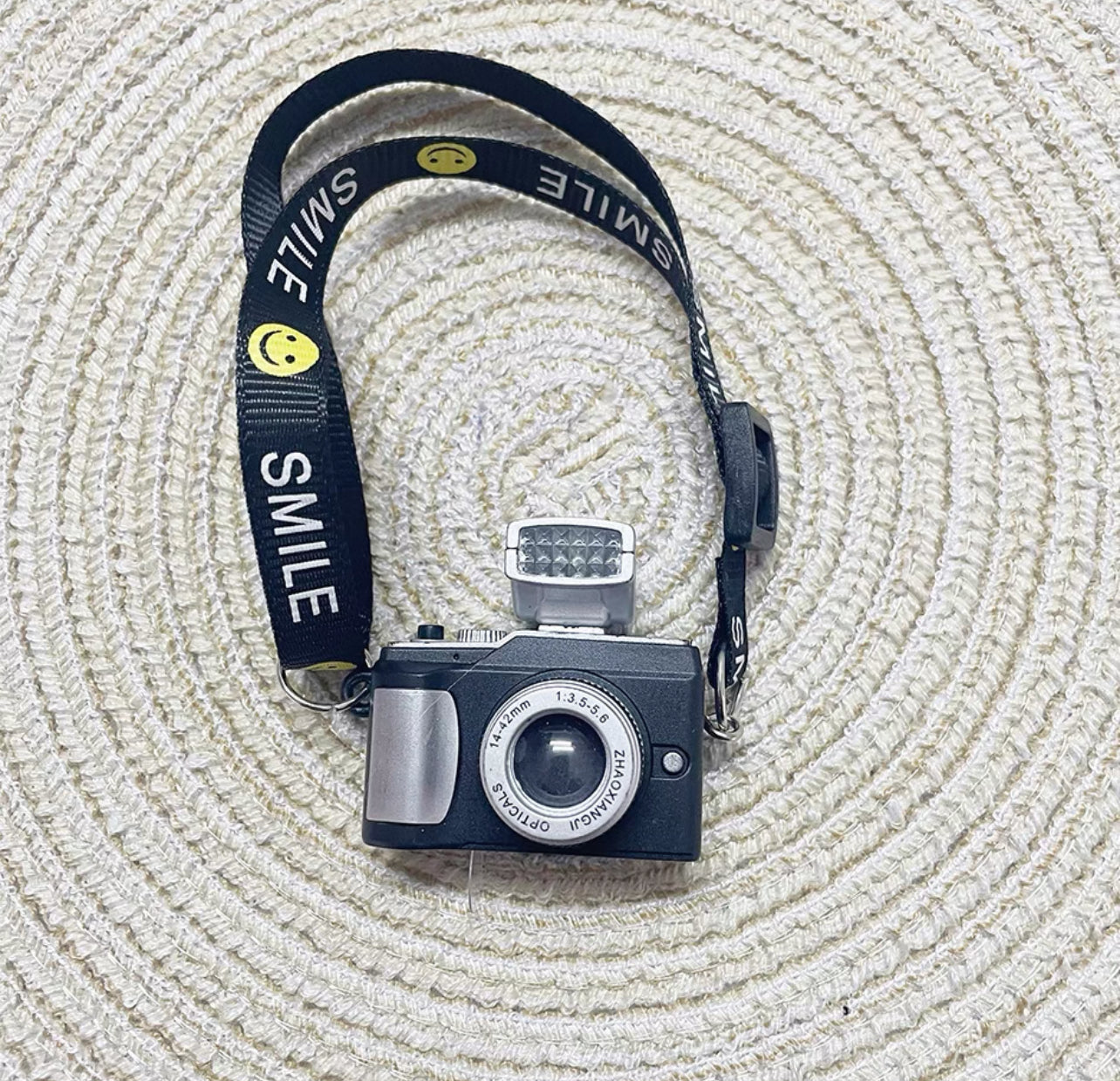 Individual Piece: Camera