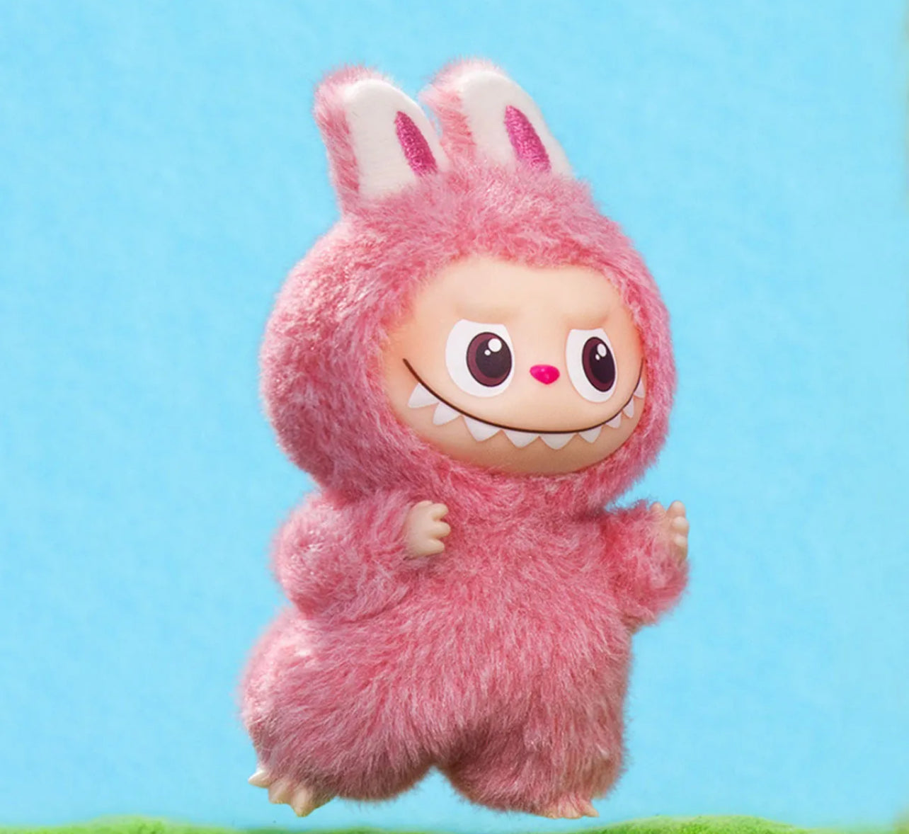 THE MONSTER PIN FOR LOVE SERIES - Vinyl Plush Pendant blind box (A-M)